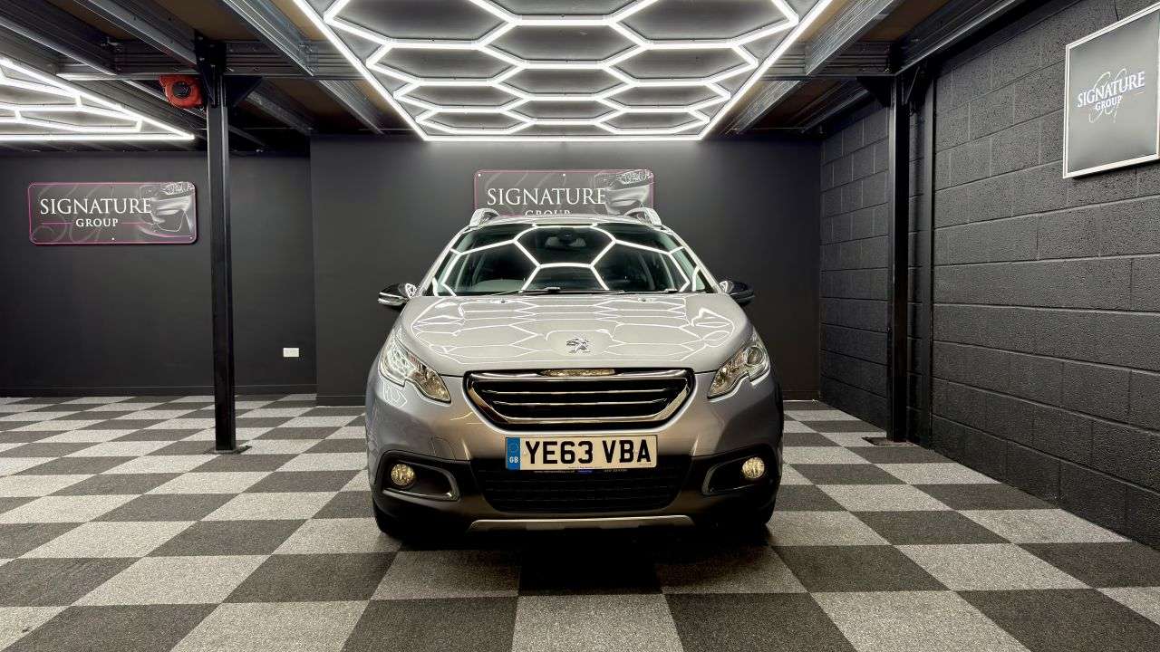 A 2014 PEUGEOT 2008 1.6 e-HDi Allure SUV 5dr Diesel EGC Euro 5 (s/s) (92 ps) ***AUTOMATIC DEISE A 2014 PEUGEOT 2008 1.6 e-HDi Allure SUV 5dr Diesel EGC Euro 5 (s/s) (92 ps) ***AUTOMATIC DEISE