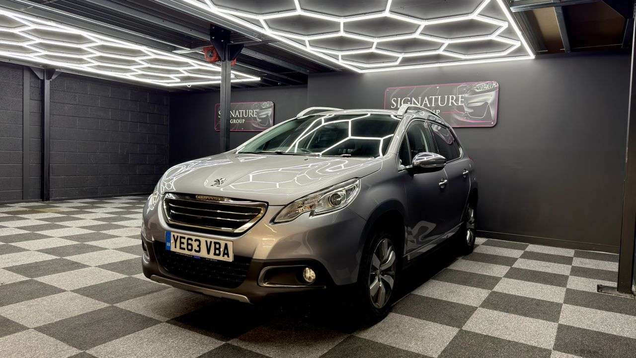 A 2014 PEUGEOT 2008 1.6 e-HDi Allure SUV 5dr Diesel EGC Euro 5 (s/s) (92 ps) ***AUTOMATIC DEISE A 2014 PEUGEOT 2008 1.6 e-HDi Allure SUV 5dr Diesel EGC Euro 5 (s/s) (92 ps) ***AUTOMATIC DEISE