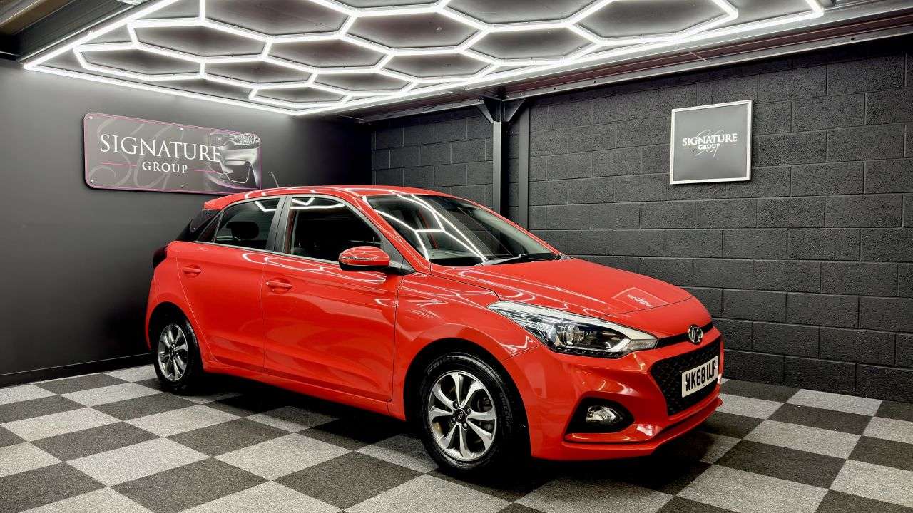 A 2018 HYUNDAI I20 1.0 T-GDi SE Hatchback 5dr Petrol Manual Euro 6 (100 ps) ***DAB, Bluetooth A 2018 HYUNDAI I20 1.0 T-GDi SE Hatchback 5dr Petrol Manual Euro 6 (100 ps) ***DAB, Bluetooth
