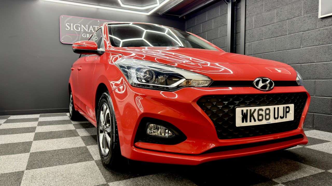 A 2018 HYUNDAI I20 1.0 T-GDi SE Hatchback 5dr Petrol Manual Euro 6 (100 ps) ***DAB, Bluetooth A 2018 HYUNDAI I20 1.0 T-GDi SE Hatchback 5dr Petrol Manual Euro 6 (100 ps) ***DAB, Bluetooth