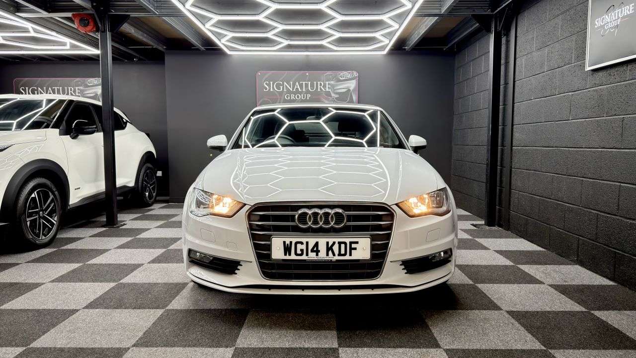 A 2014 AUDI A3 CABRIOLET 2.0 TDI SE Convertible 2dr Diesel Manual Euro 6 (s/s) (150 ps) A 2014 AUDI A3 CABRIOLET 2.0 TDI SE Convertible 2dr Diesel Manual Euro 6 (s/s) (150 ps)