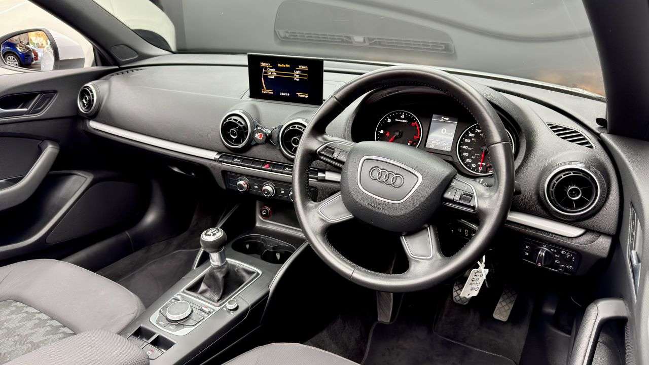 2014 AUDI A3 CABRIOLET 2014 AUDI A3 CABRIOLET