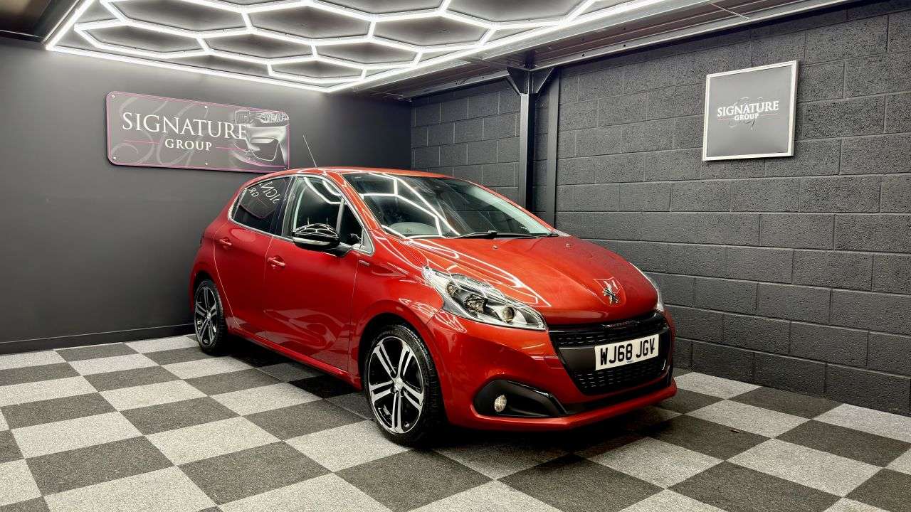 A 2018 PEUGEOT 208 1.2 PureTech GPF GT Line Hatchback 5dr Petrol Manual Euro 6 (s/s) (110 ps) A 2018 PEUGEOT 208 1.2 PureTech GPF GT Line Hatchback 5dr Petrol Manual Euro 6 (s/s) (110 ps)
