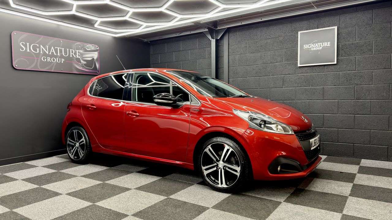 A 2018 PEUGEOT 208 1.2 PureTech GPF GT Line Hatchback 5dr Petrol Manual Euro 6 (s/s) (110 ps) A 2018 PEUGEOT 208 1.2 PureTech GPF GT Line Hatchback 5dr Petrol Manual Euro 6 (s/s) (110 ps)
