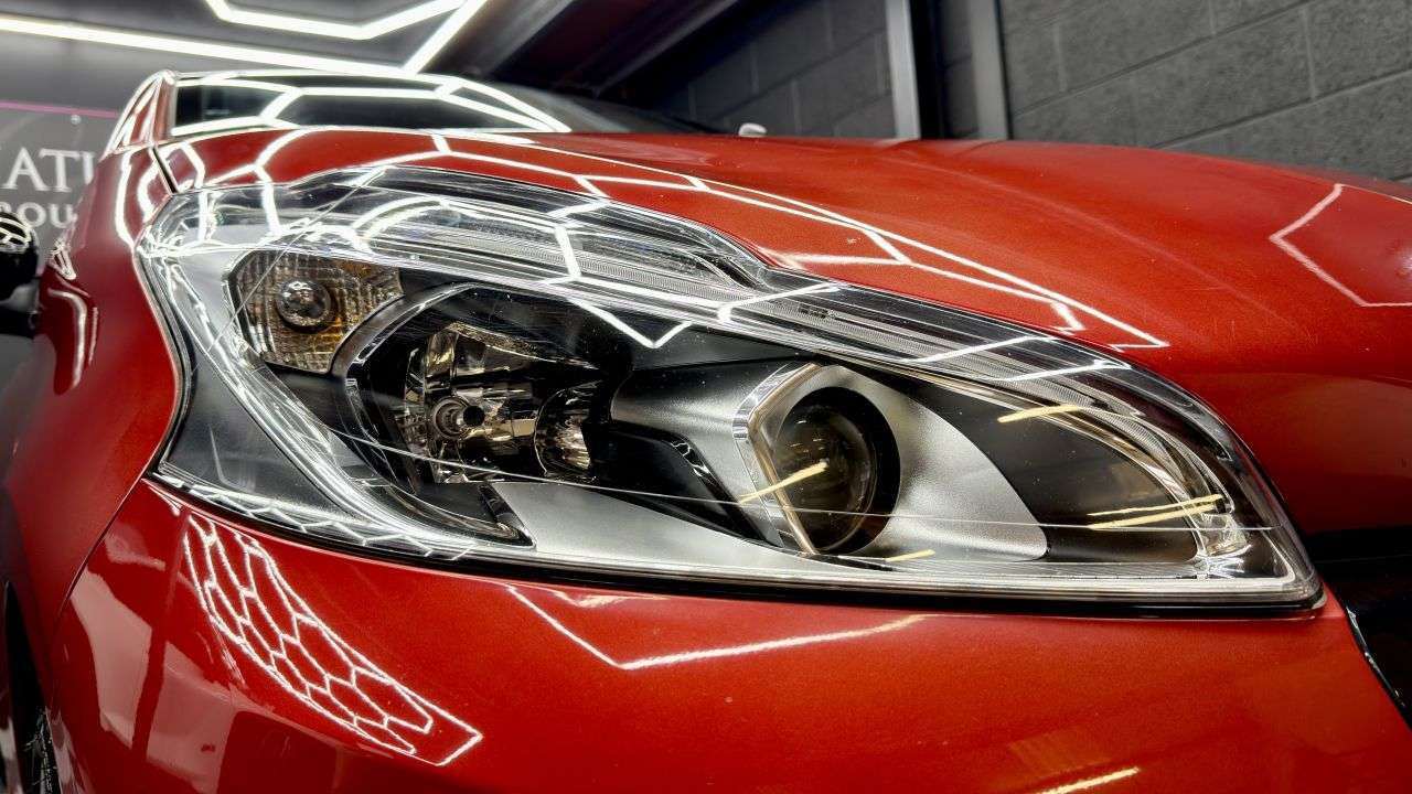 2018 PEUGEOT 208 2018 PEUGEOT 208