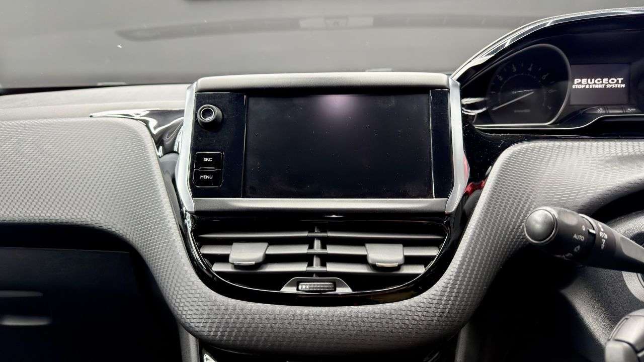 2018 PEUGEOT 208 2018 PEUGEOT 208