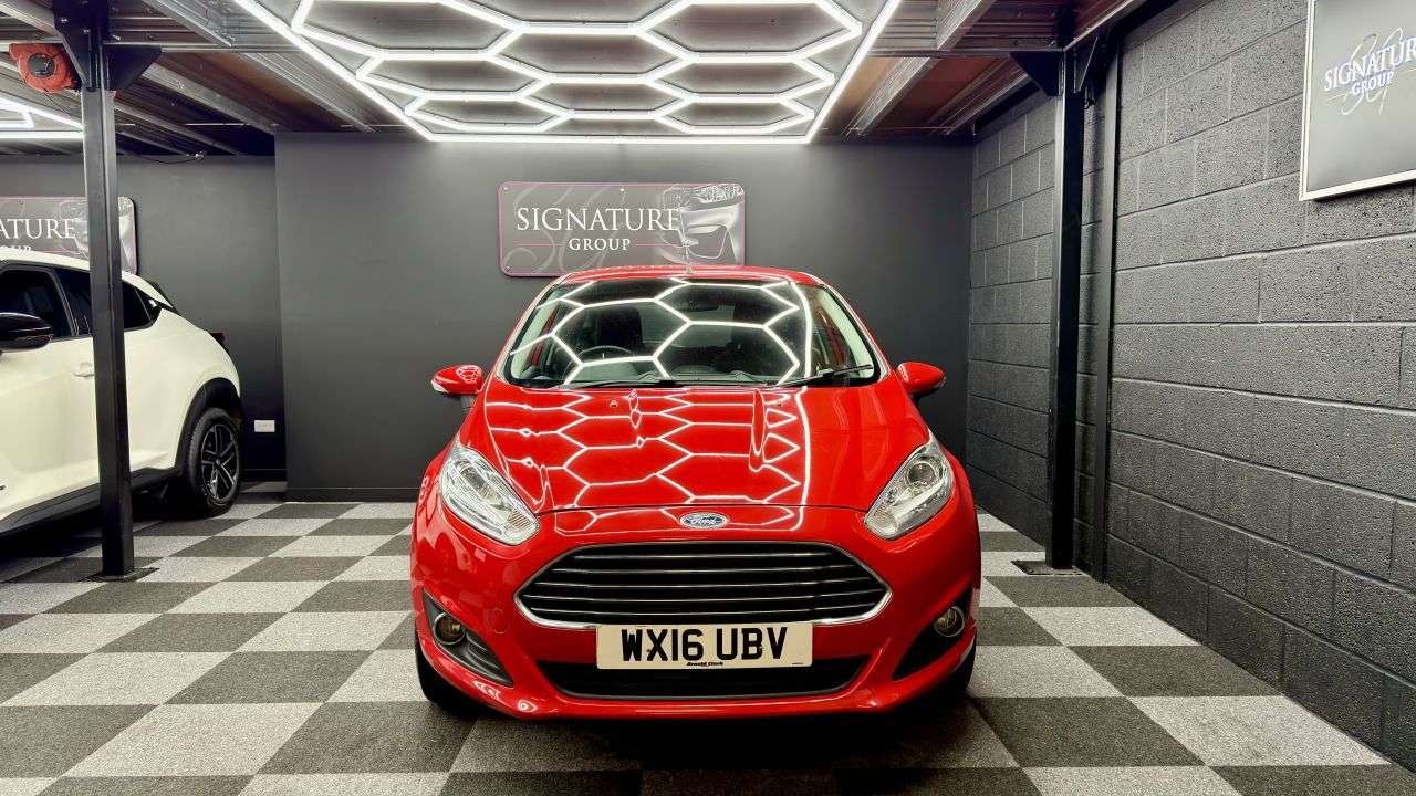 A 2016 FORD FIESTA 1.0T EcoBoost Zetec Hatchback 5dr Petrol Manual Euro 6 (s/s) (100 ps) A 2016 FORD FIESTA 1.0T EcoBoost Zetec Hatchback 5dr Petrol Manual Euro 6 (s/s) (100 ps)