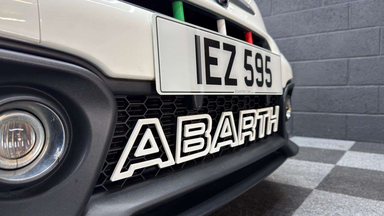 2019 ABARTH 595 2019 ABARTH 595