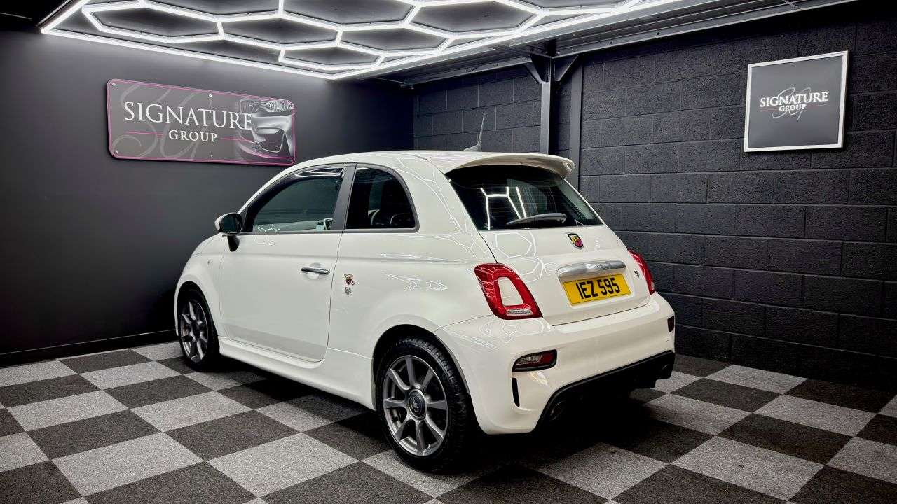 2019 ABARTH 595 2019 ABARTH 595
