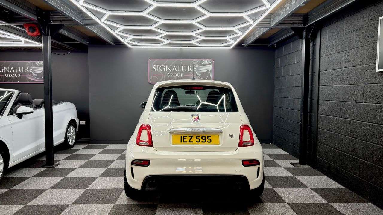 2019 ABARTH 595 2019 ABARTH 595