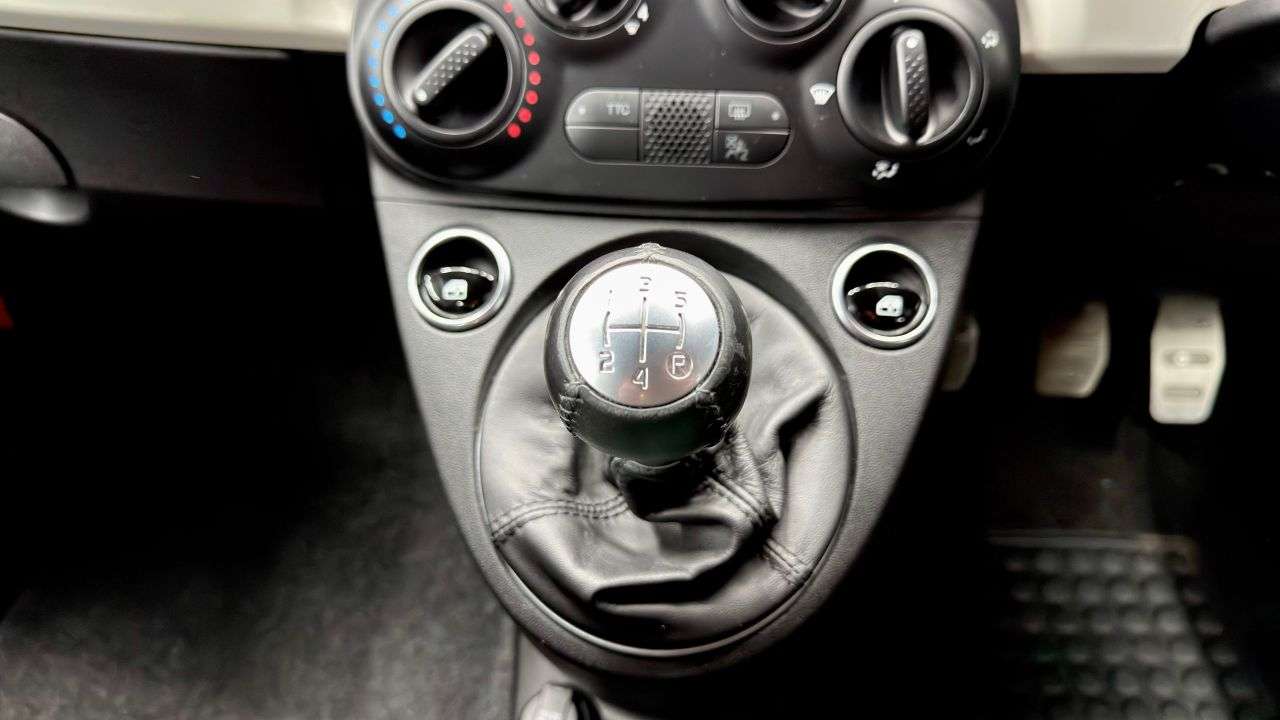 2019 ABARTH 595 2019 ABARTH 595