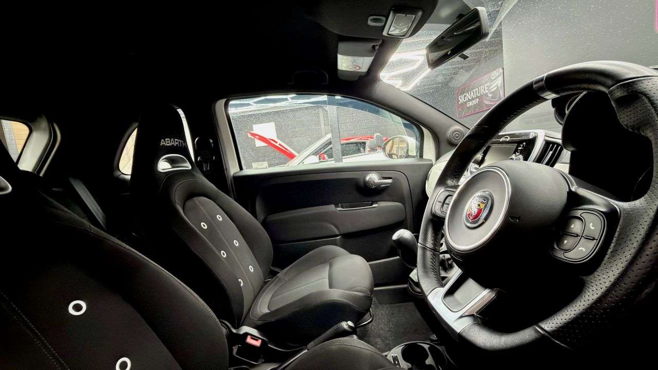2019 ABARTH 595 2019 ABARTH 595