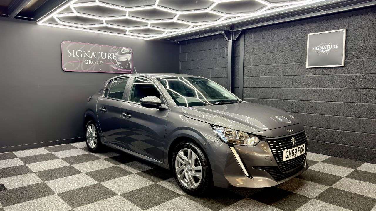 A 2020 PEUGEOT 208 1.2 PureTech Active Hatchback 5dr Petrol Manual Euro 6 (s/s) (75 ps) Low in A 2020 PEUGEOT 208 1.2 PureTech Active Hatchback 5dr Petrol Manual Euro 6 (s/s) (75 ps) Low in