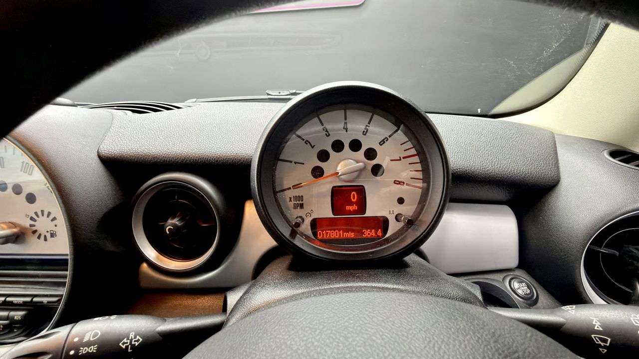 2013 MINI HATCH 2013 MINI HATCH