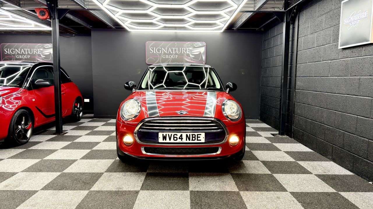 A 2014 MINI HATCH 1.5 Cooper Hatchback 3dr Petrol Manual Euro 6 (s/s) (136 ps) 1 Owner Great A 2014 MINI HATCH 1.5 Cooper Hatchback 3dr Petrol Manual Euro 6 (s/s) (136 ps) 1 Owner Great