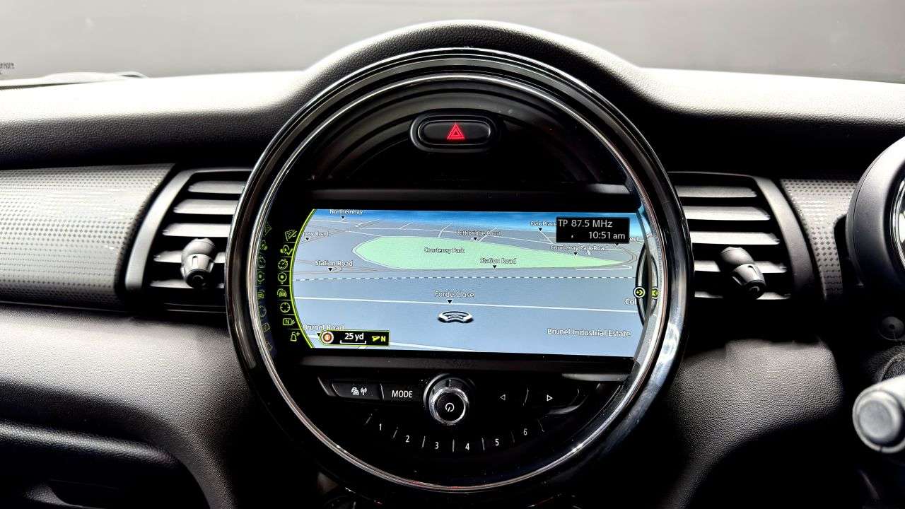 2014 MINI HATCH 2014 MINI HATCH