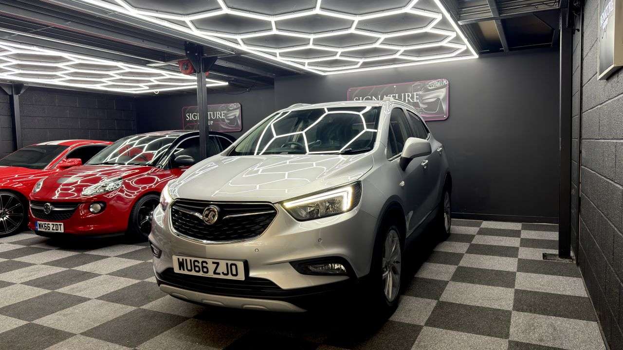 A 2016 VAUXHALL MOKKA X 1.4i Turbo Active SUV 5dr Petrol Manual Euro 6 (s/s) (140 ps) A 2016 VAUXHALL MOKKA X 1.4i Turbo Active SUV 5dr Petrol Manual Euro 6 (s/s) (140 ps)