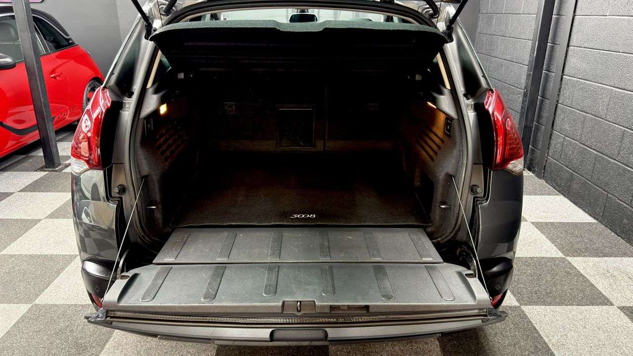 2014 PEUGEOT 3008 2014 PEUGEOT 3008