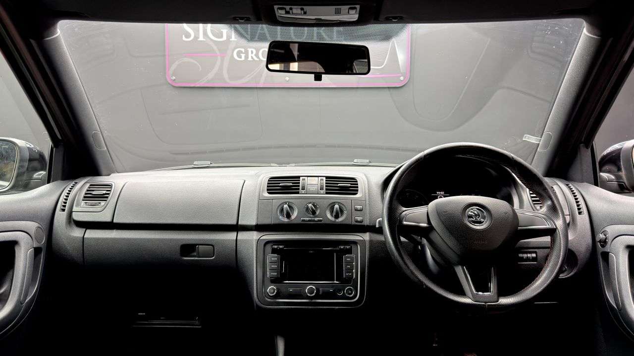 2014 SKODA FABIA 2014 SKODA FABIA