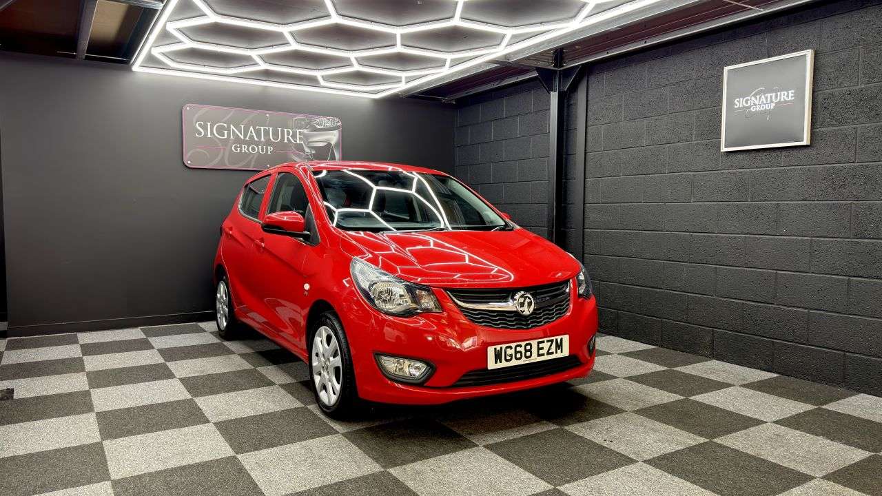 A 2019 VAUXHALL VIVA 1.0i SE Hatchback 5dr Petrol Manual Euro 6 (73 ps) A 2019 VAUXHALL VIVA 1.0i SE Hatchback 5dr Petrol Manual Euro 6 (73 ps)