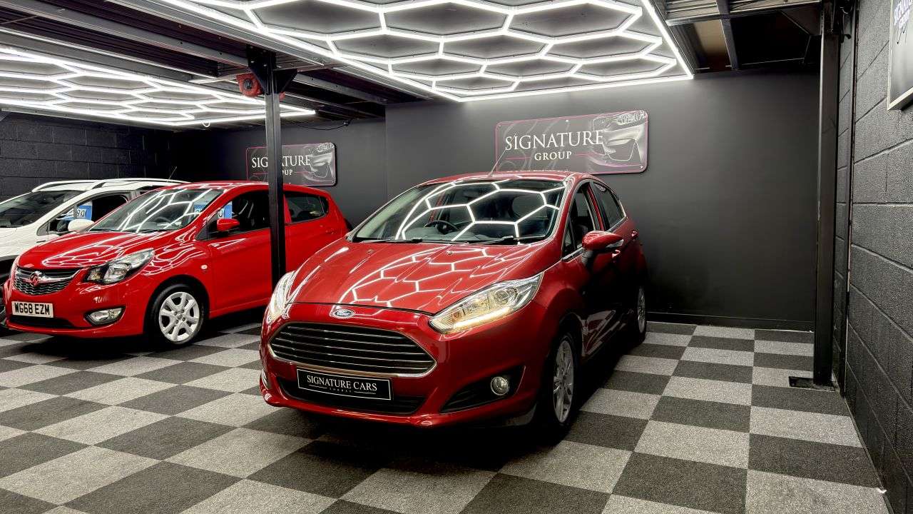 A 2015 FORD FIESTA 1.0T EcoBoost Zetec Hatchback 5dr Petrol Manual Euro 6 (s/s) (100 ps) A 2015 FORD FIESTA 1.0T EcoBoost Zetec Hatchback 5dr Petrol Manual Euro 6 (s/s) (100 ps)