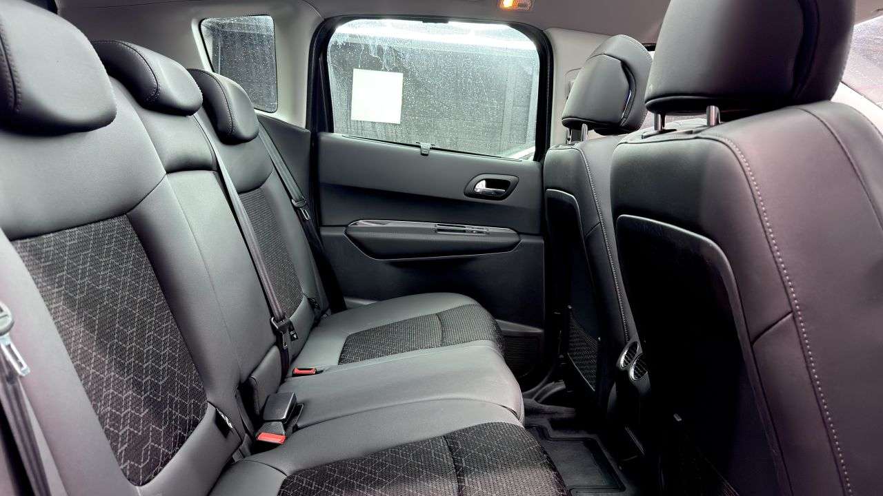 2017 PEUGEOT 3008 2017 PEUGEOT 3008