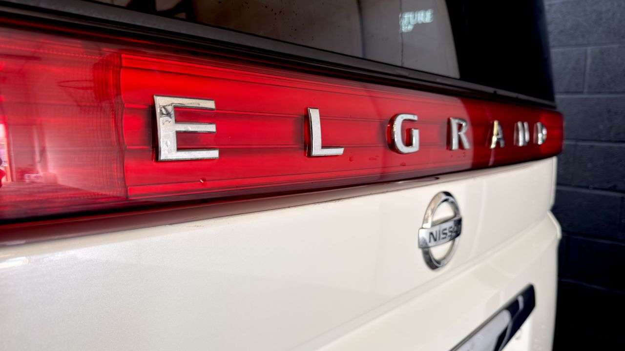 2007 NISSAN ELGRAND 2007 NISSAN ELGRAND