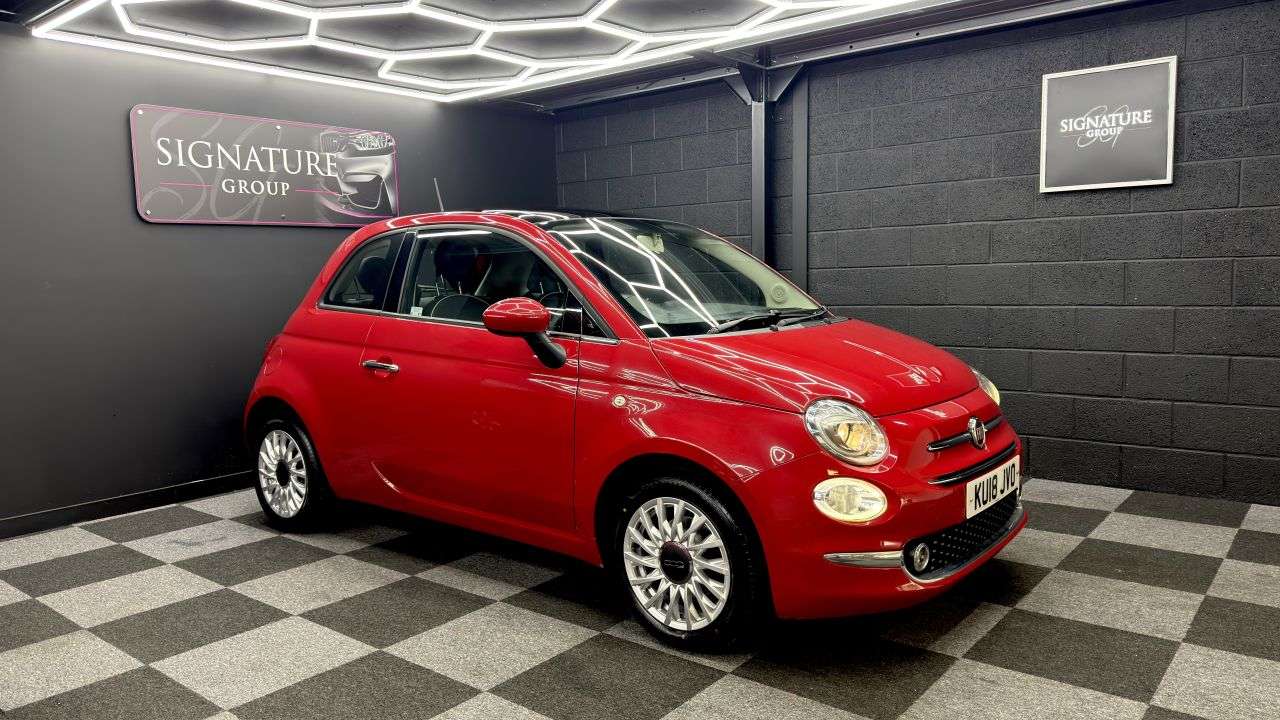 A 2018 FIAT 500 1.2 Lounge Hatchback 3dr Petrol Manual Euro 6 (s/s) (69 bhp) A 2018 FIAT 500 1.2 Lounge Hatchback 3dr Petrol Manual Euro 6 (s/s) (69 bhp)