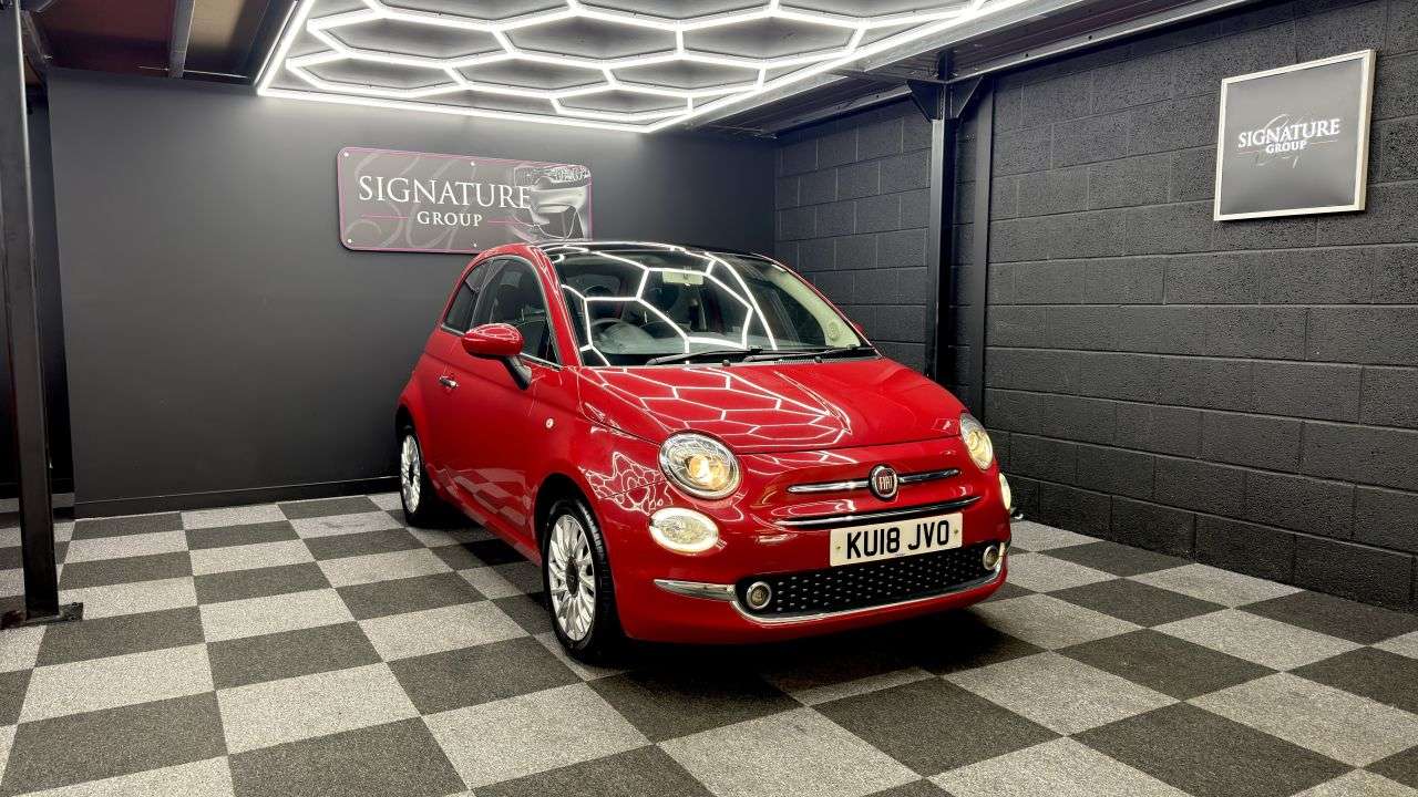 A 2018 FIAT 500 1.2 Lounge Hatchback 3dr Petrol Manual Euro 6 (s/s) (69 bhp) A 2018 FIAT 500 1.2 Lounge Hatchback 3dr Petrol Manual Euro 6 (s/s) (69 bhp)