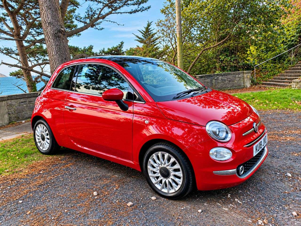 A 2018 FIAT 500 1.2 Lounge Hatchback 3dr Petrol Manual Euro 6 (s/s) (69 bhp) A 2018 FIAT 500 1.2 Lounge Hatchback 3dr Petrol Manual Euro 6 (s/s) (69 bhp)