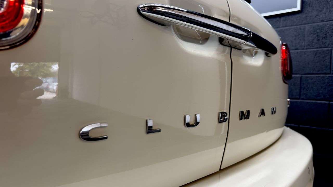 2016 MINI CLUBMAN 2016 MINI CLUBMAN