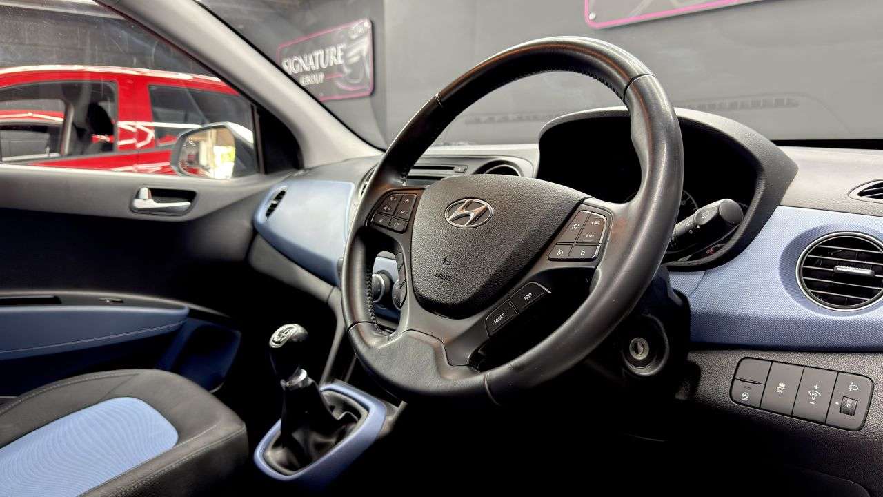 2017 HYUNDAI I10 2017 HYUNDAI I10