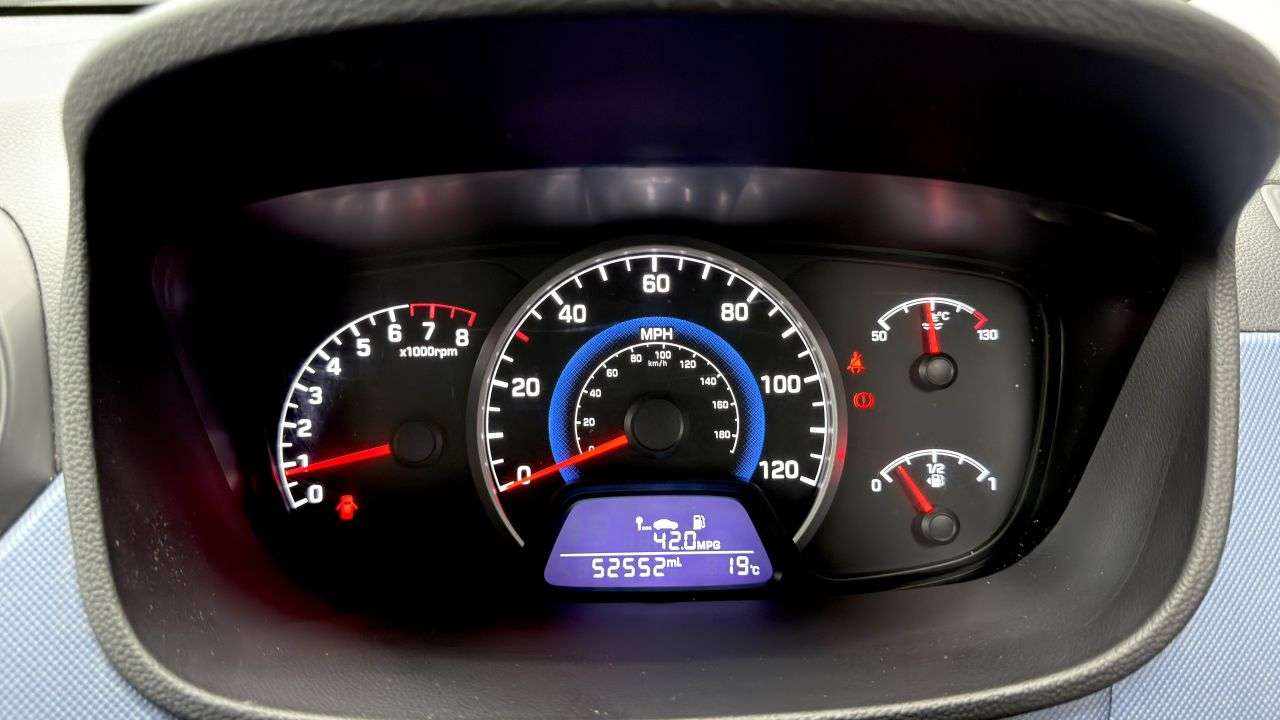 2017 HYUNDAI I10 2017 HYUNDAI I10
