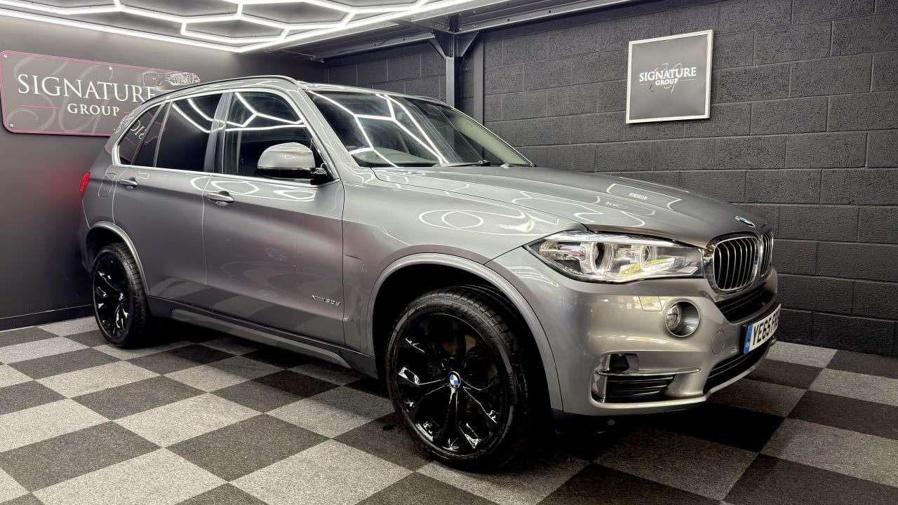 A 2015 BMW X5 3.0 30d SE SUV 5dr Diesel Auto xDrive Euro 6 (s/s) (258 ps) A 2015 BMW X5 3.0 30d SE SUV 5dr Diesel Auto xDrive Euro 6 (s/s) (258 ps)