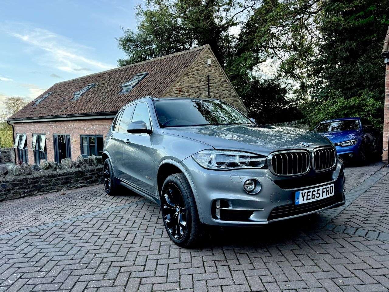 A 2015 BMW X5 3.0 30d SE SUV 5dr Diesel Auto xDrive Euro 6 (s/s) (258 ps) A 2015 BMW X5 3.0 30d SE SUV 5dr Diesel Auto xDrive Euro 6 (s/s) (258 ps)