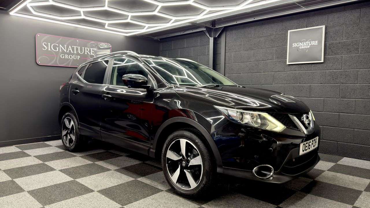 A 2016 NISSAN QASHQAI 1.5 dCi N-Connecta SUV 5dr Diesel Manual 2WD Euro 6 (s/s) (110 ps) A 2016 NISSAN QASHQAI 1.5 dCi N-Connecta SUV 5dr Diesel Manual 2WD Euro 6 (s/s) (110 ps)