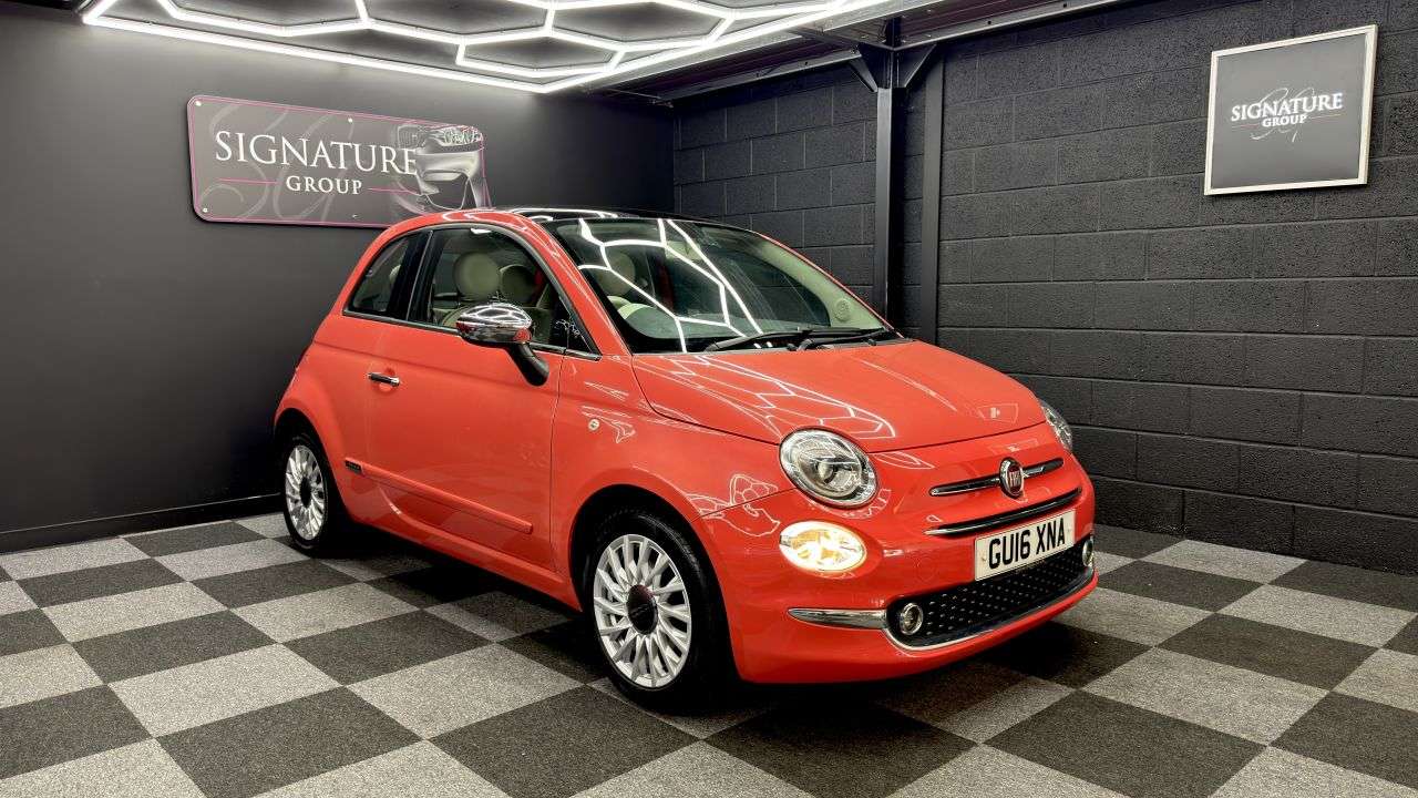 A 2016 FIAT 500 1.2 Lounge Hatchback 3dr Petrol Manual Euro 6 (s/s) (69 bhp) A 2016 FIAT 500 1.2 Lounge Hatchback 3dr Petrol Manual Euro 6 (s/s) (69 bhp)
