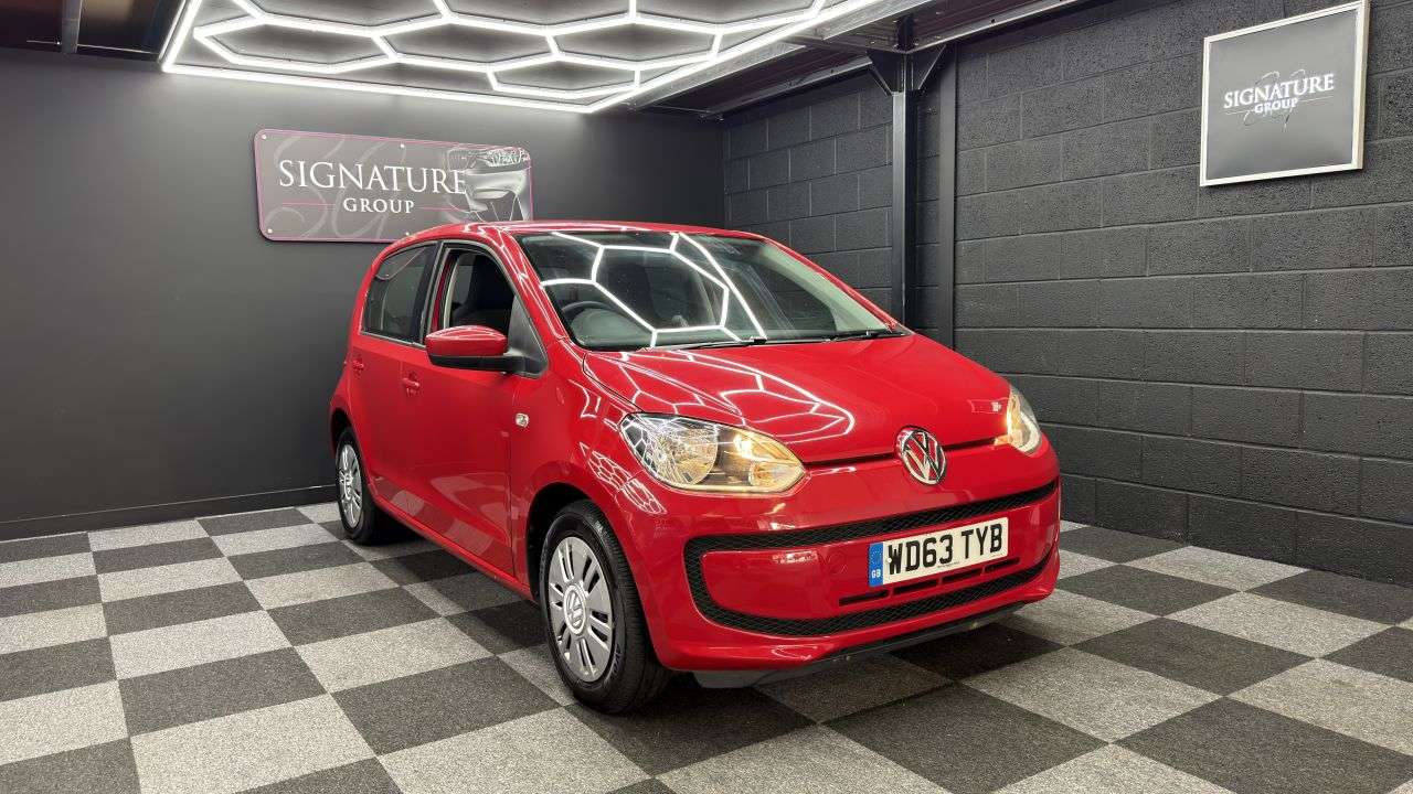 A 2013 VOLKSWAGEN UP! 1.0 Move up! Hatchback 5dr Petrol Manual Euro 5 (60 ps) A 2013 VOLKSWAGEN UP! 1.0 Move up! Hatchback 5dr Petrol Manual Euro 5 (60 ps)