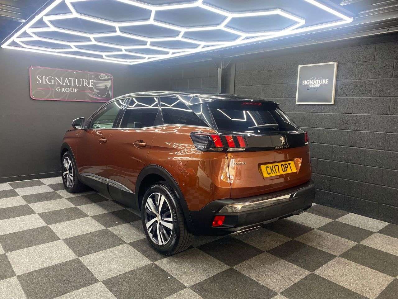2017 PEUGEOT 3008 2017 PEUGEOT 3008