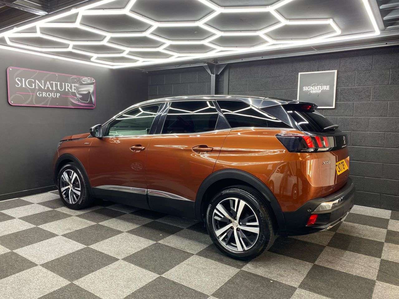 2017 PEUGEOT 3008 2017 PEUGEOT 3008