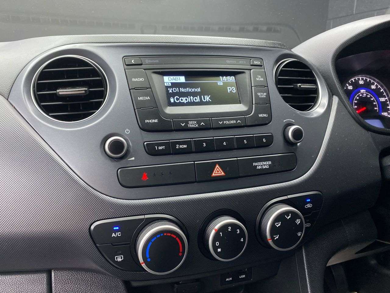 2018 HYUNDAI I10 2018 HYUNDAI I10