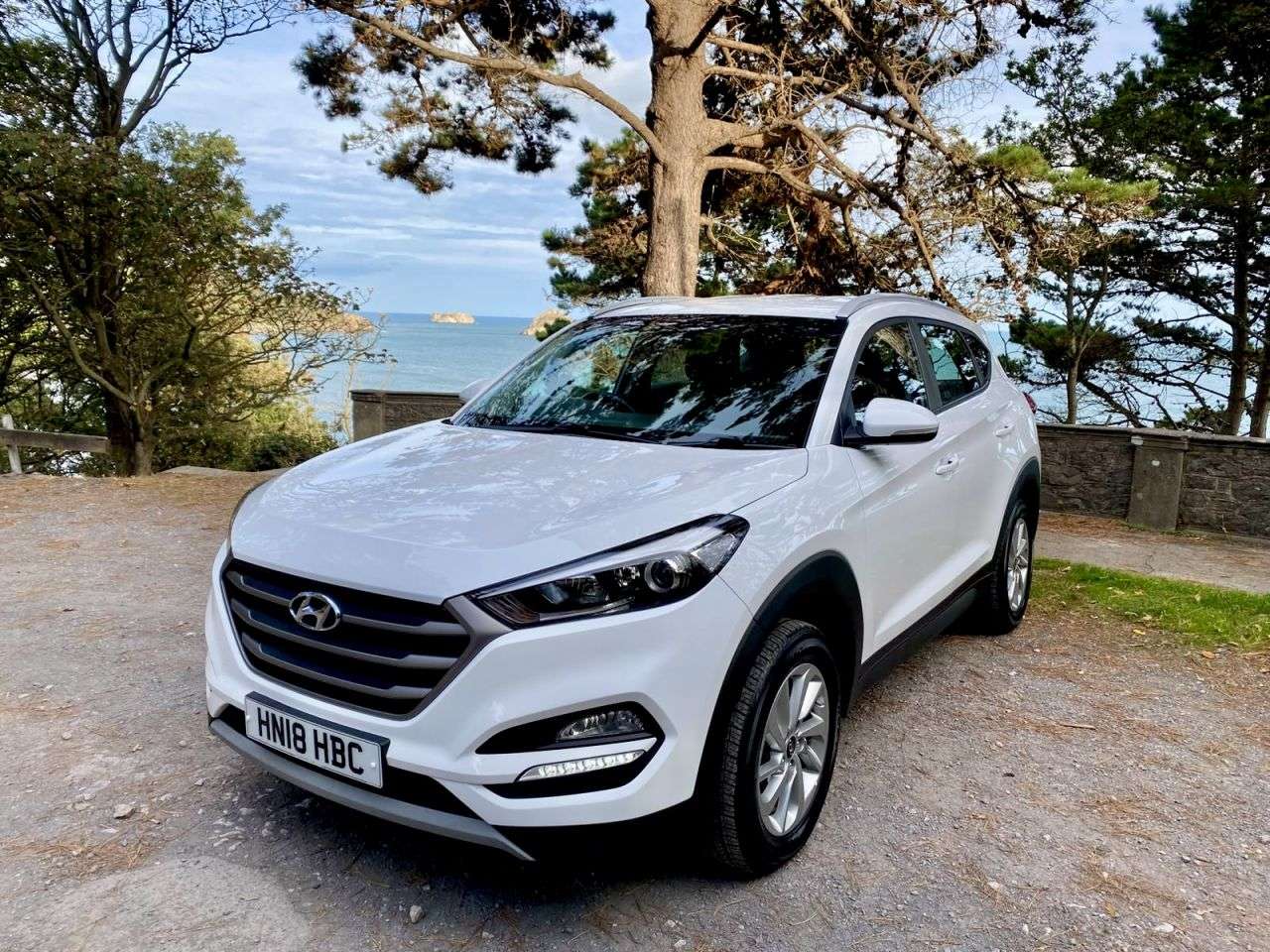 A 2018 HYUNDAI TUCSON 1.6 GDi Blue Drive SE Nav SUV 5dr Petrol Manual Euro 6 (s/s) (132 ps) A 2018 HYUNDAI TUCSON 1.6 GDi Blue Drive SE Nav SUV 5dr Petrol Manual Euro 6 (s/s) (132 ps)