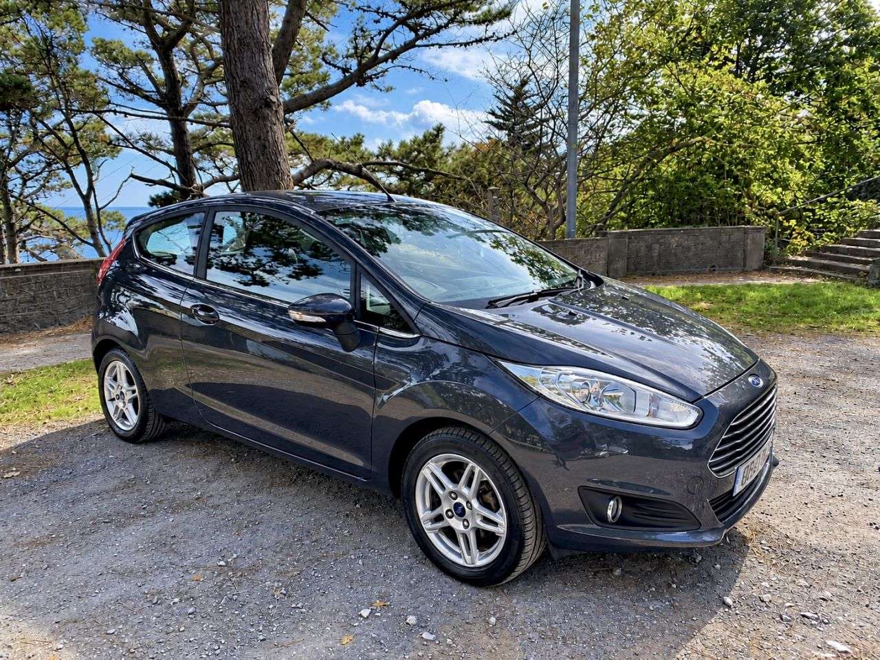 A 2013 FORD FIESTA 1.0T EcoBoost Zetec Hatchback 3dr Petrol Manual Euro 5 (s/s) (100 ps) A 2013 FORD FIESTA 1.0T EcoBoost Zetec Hatchback 3dr Petrol Manual Euro 5 (s/s) (100 ps)