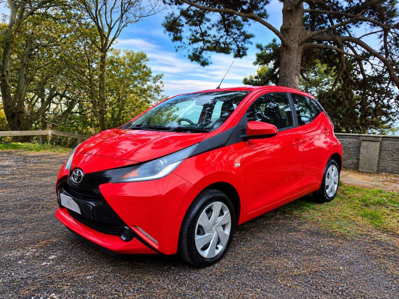 2016 TOYOTA AYGO 2016 TOYOTA AYGO