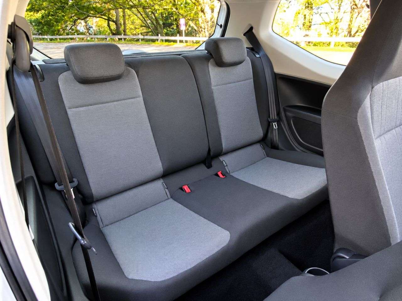 2012 VOLKSWAGEN UP! 2012 VOLKSWAGEN UP!