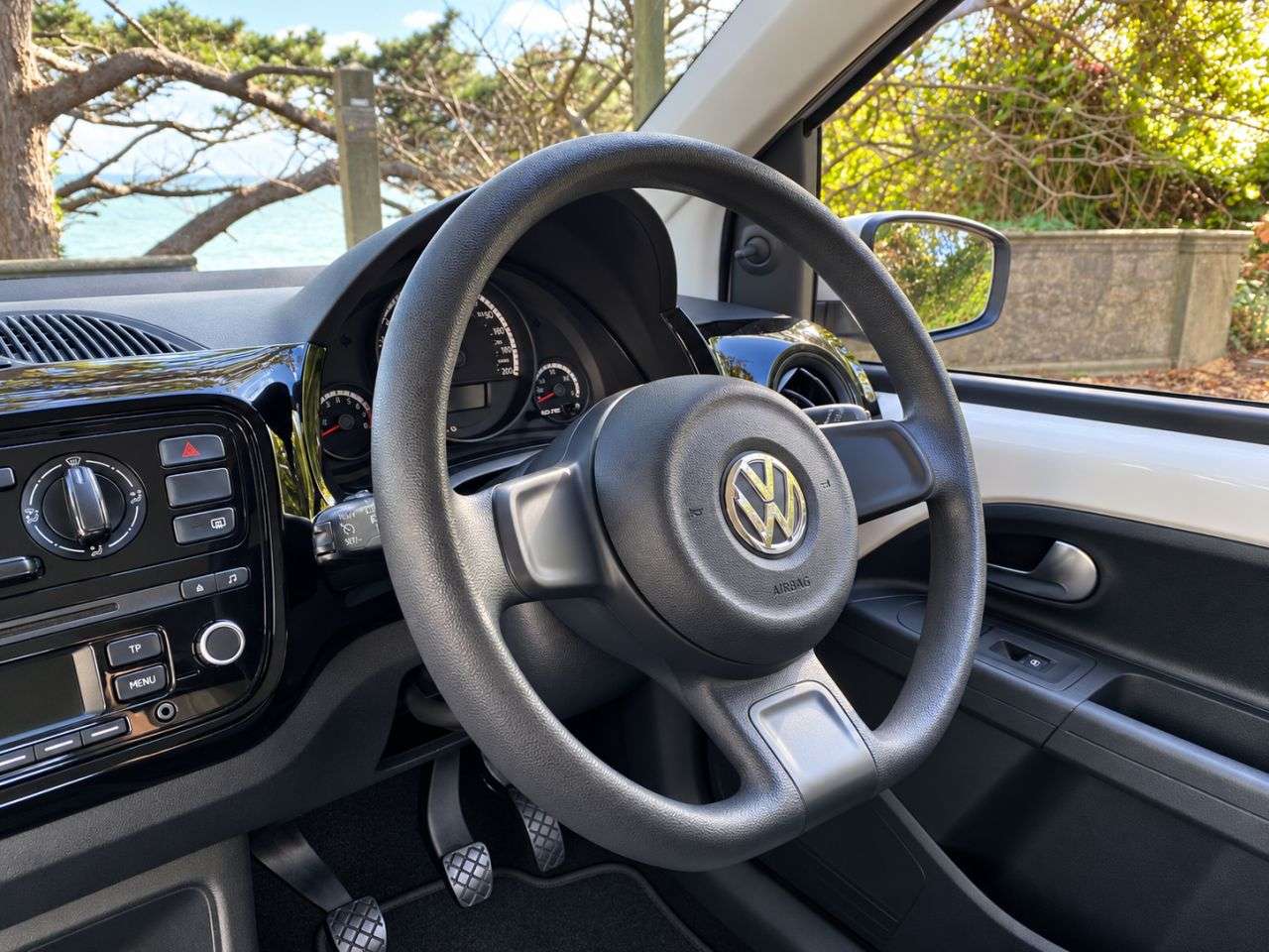 2012 VOLKSWAGEN UP! 2012 VOLKSWAGEN UP!