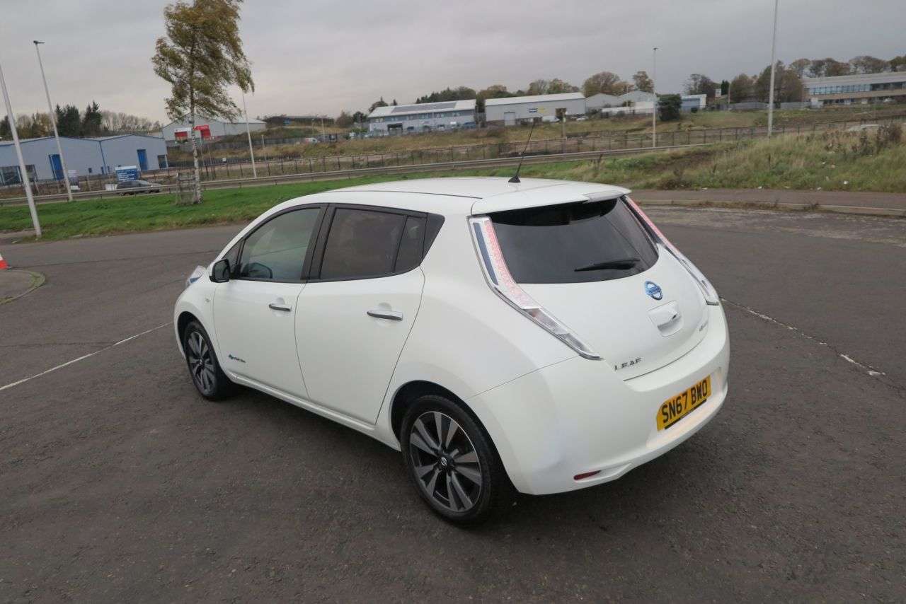 2017 NISSAN LEAF 2017 NISSAN LEAF