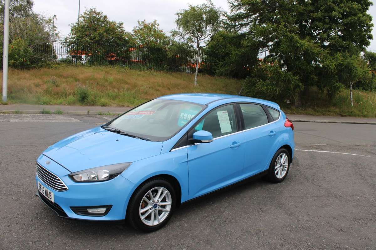 Check out this Ford Focus 2016 Petrol Manual