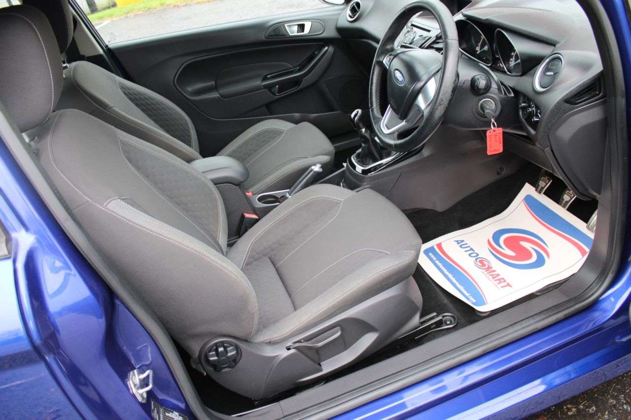 2015 FORD FIESTA 2015 FORD FIESTA