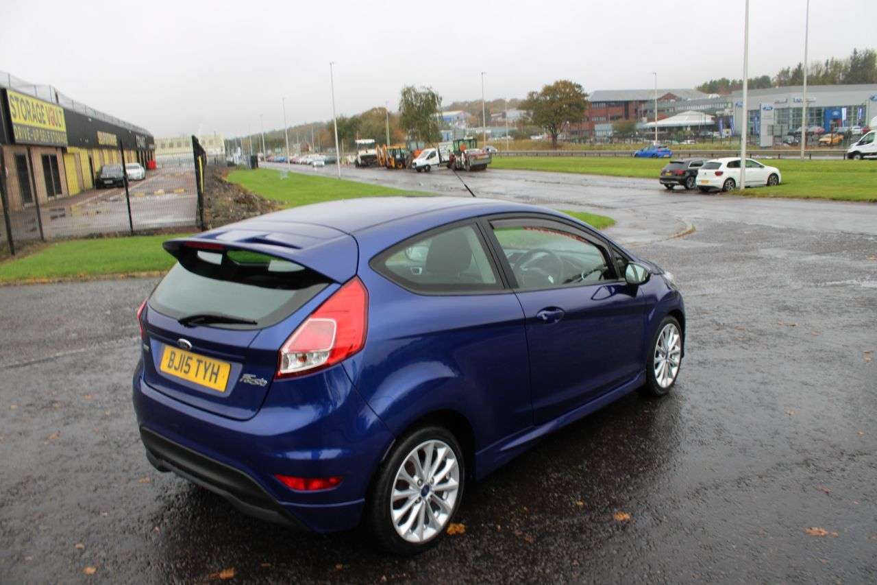2015 FORD FIESTA 2015 FORD FIESTA